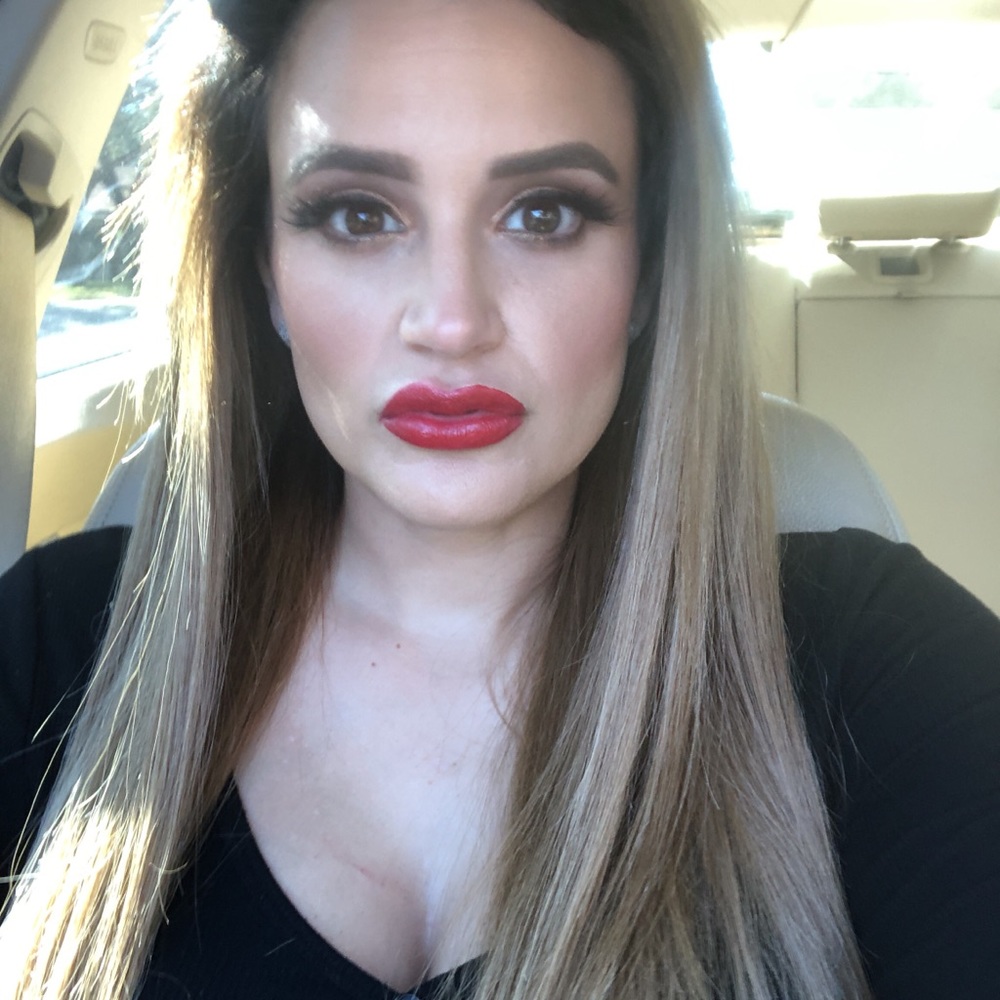 Meet your Posher, Jessica